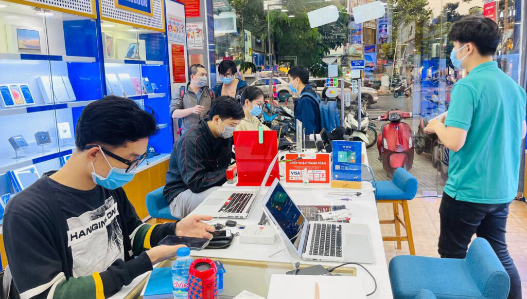 thu cũ đổi mới iphone tại 2tmobile