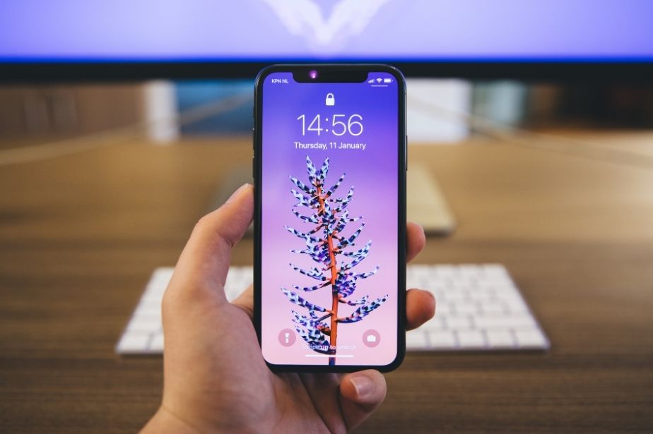 có nên mua iphone x ở thời điểm hiện tại?
