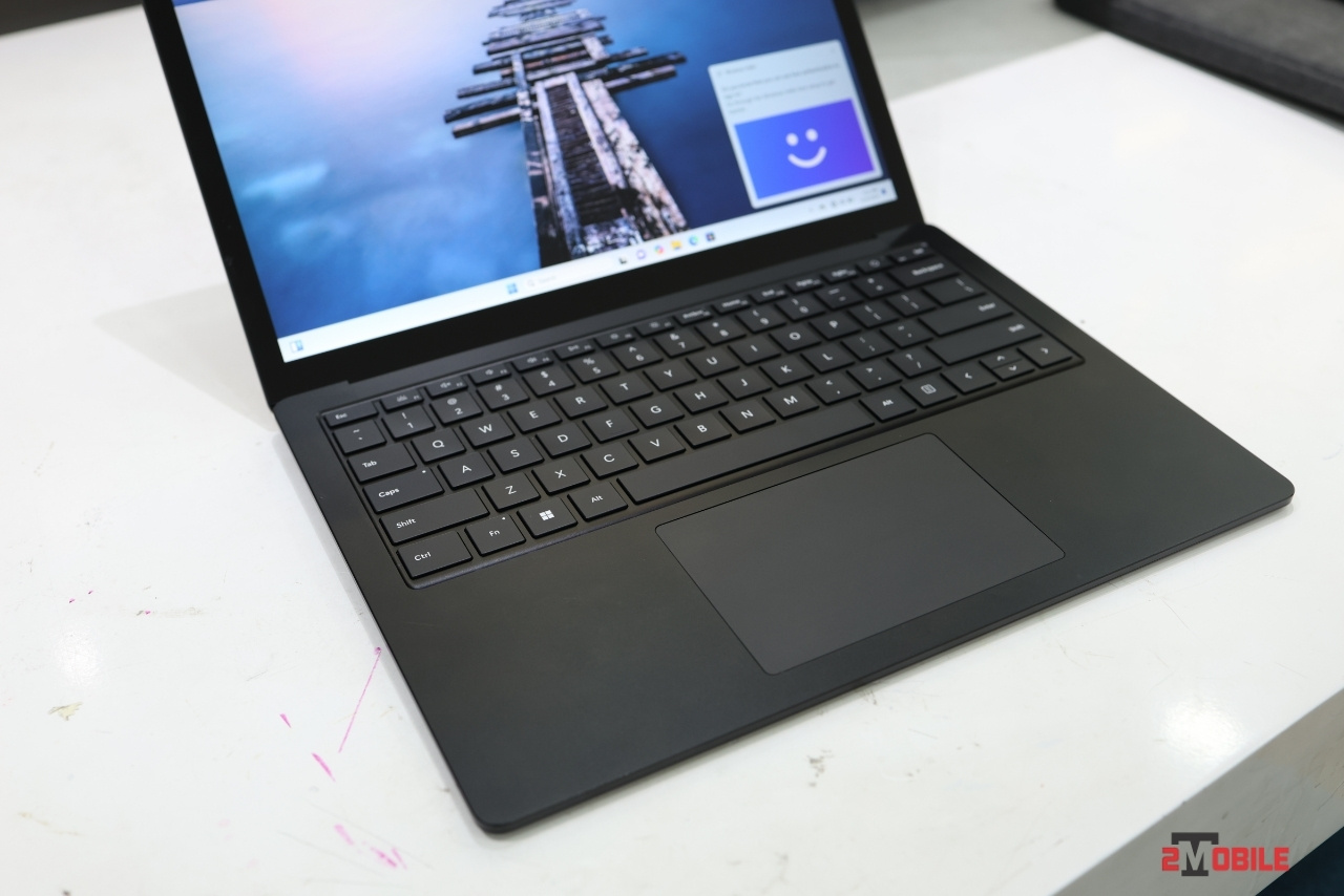 thiết kế của Surface Laptop 5 13 inch