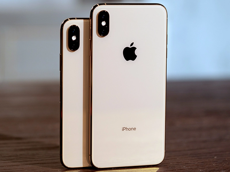 iPhone XS và XS Max
