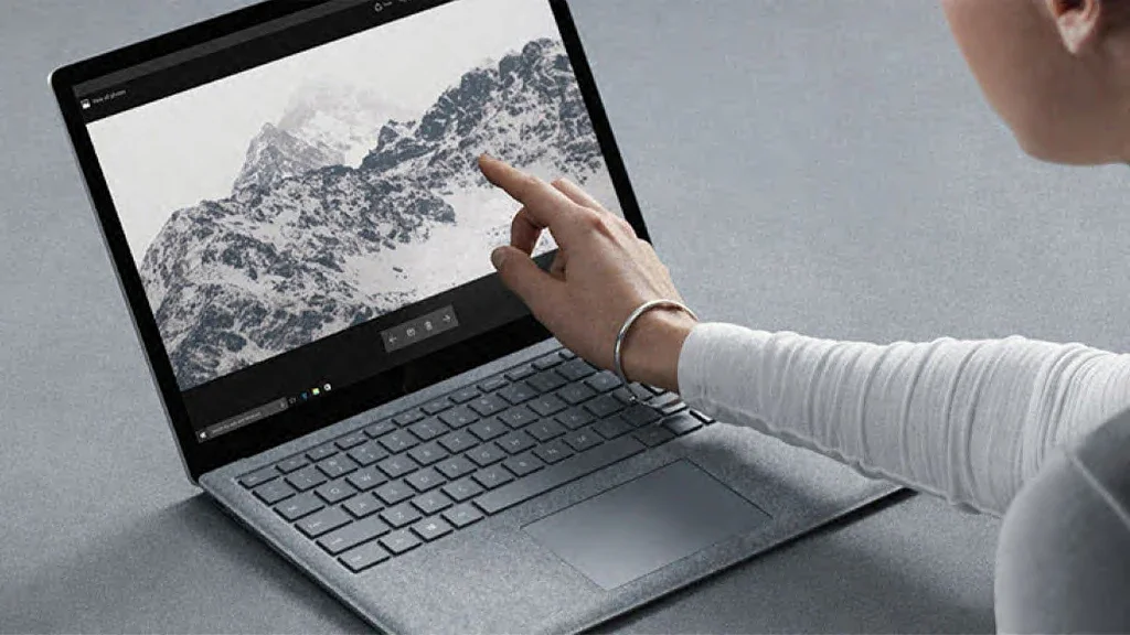 màn hình surface laptop 4