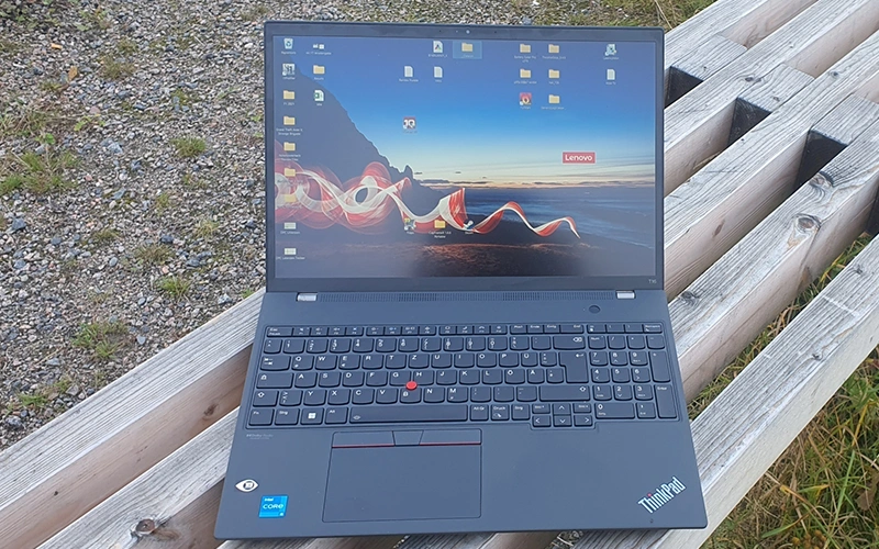 ThinkPad T16 có độ bền vượt trội