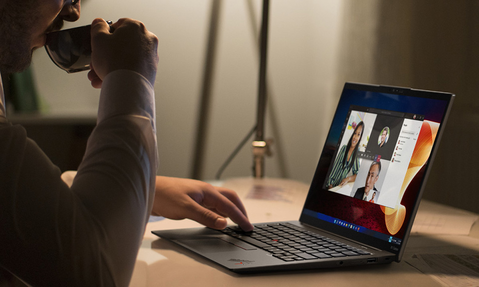 thời lượng pin thinkpad x1 carbon gen 10