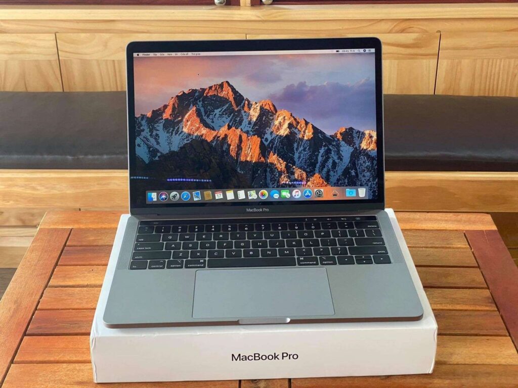 macbook pro 2019 13 inch