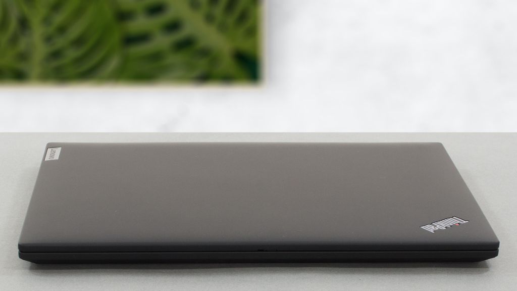 ngoại hình thinkpad t14 gen 3