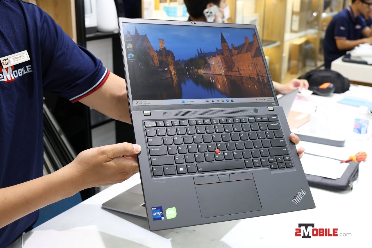 ThinkPad T14s Gen 3 bản lề mở 180 độ