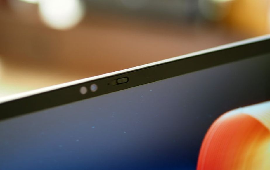 Think Shutter bao phủ webcam trên thinkpad