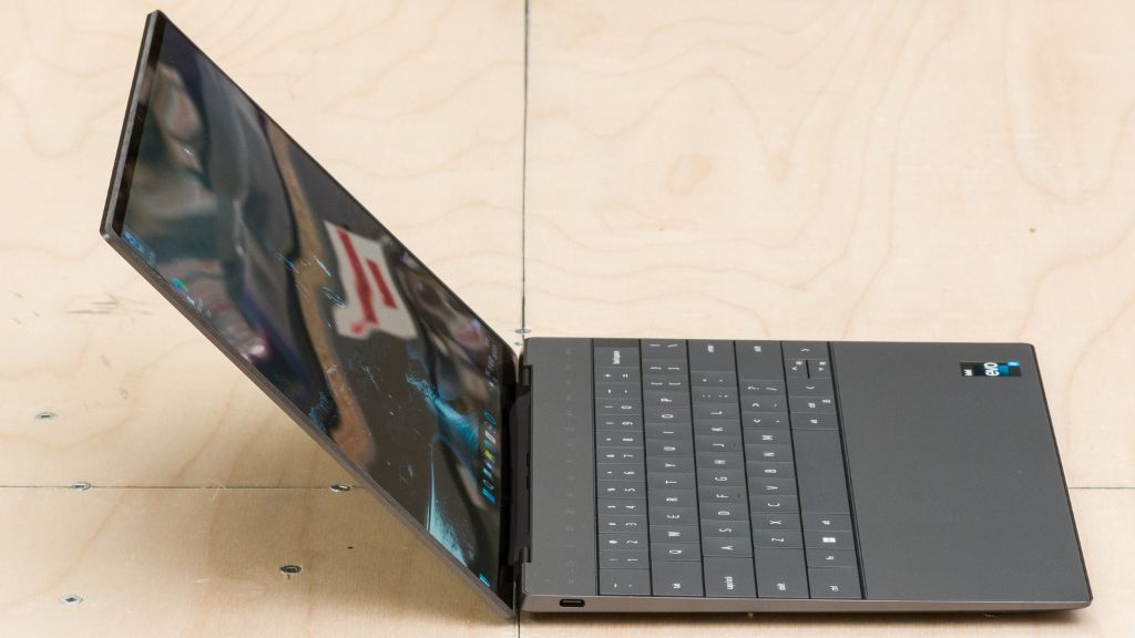 Dell XPS 13 Plus 9320 - Thiết kế bàn phím