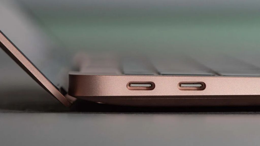 cổng kết nối thunderbolt trên macbook air 2018