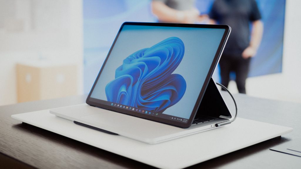 surface laptop studio 2021