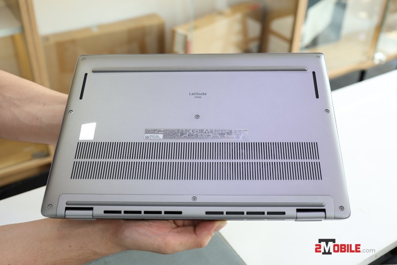 Thiết kế tản nhiệt Dell Latitude 7440