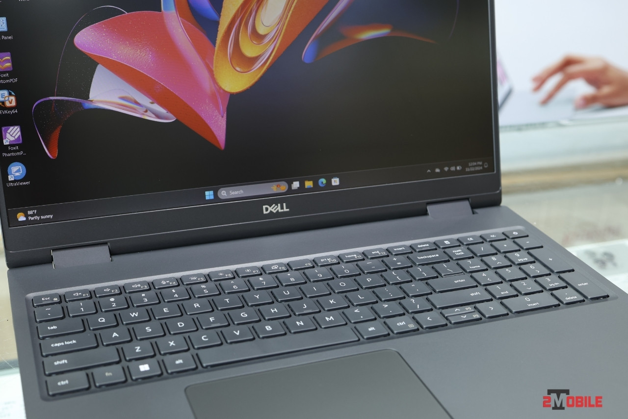 Bàn phím và touchpad Dell Precision 7680