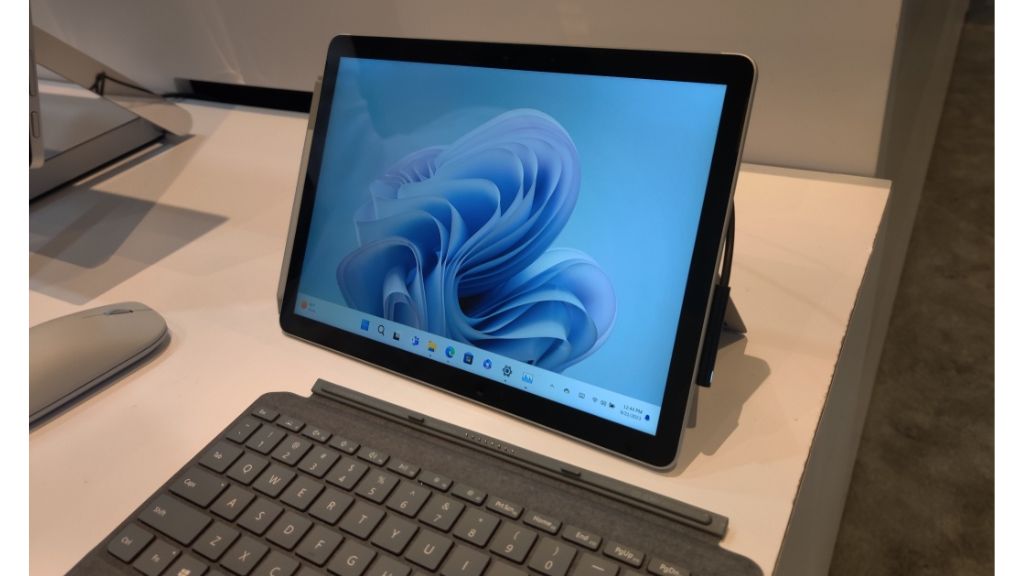 Surface Go 4 trang bị RAM 8GB