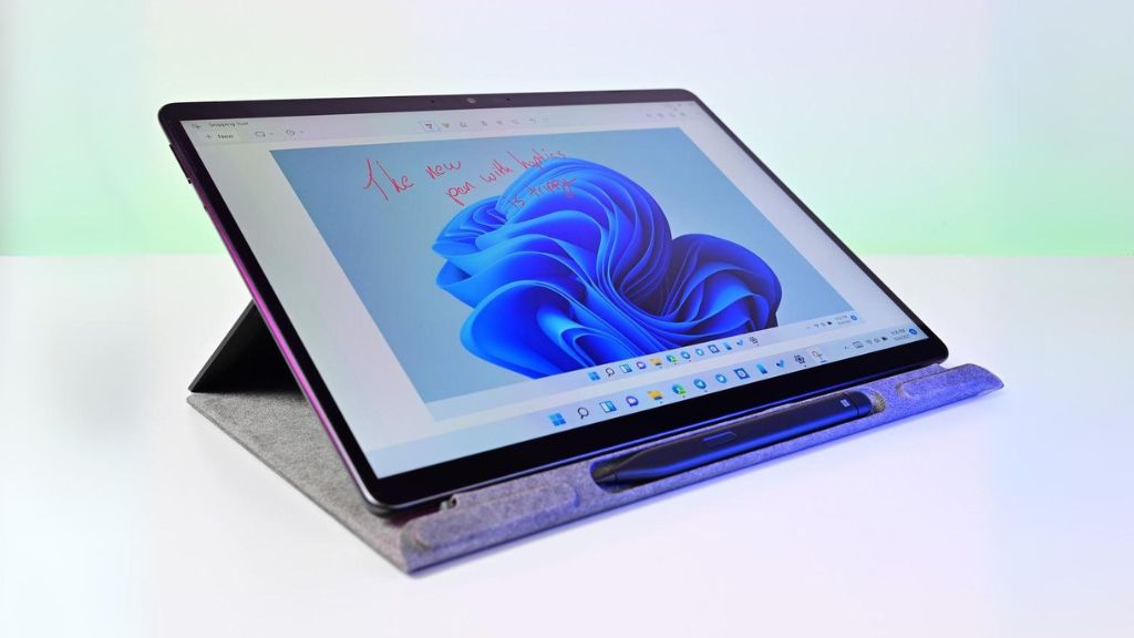 Surface Pro 8 bản doanh nghiệp Windows 11 Pro