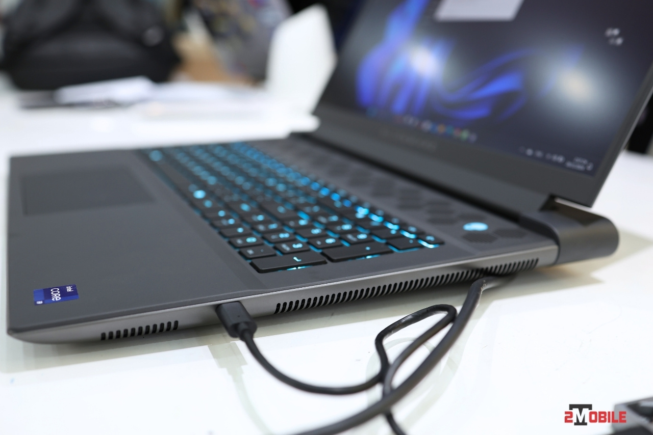 cổng kết nối bên phải