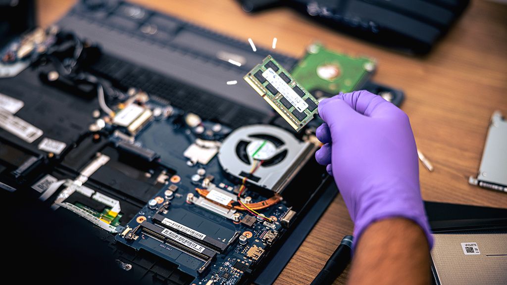 nâng cấp bộ nhớ laptop