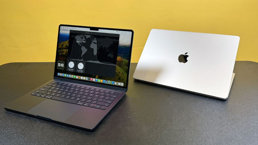 MacBook Air M3 15 inch & 13 inch