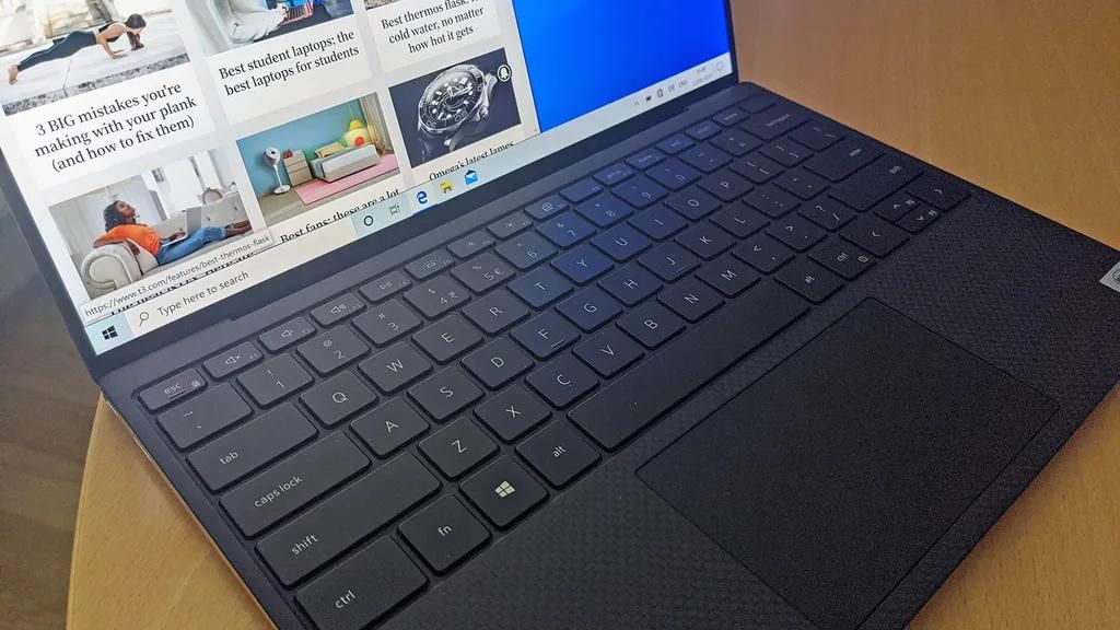 Dell XPS 13 9300 - Bàn phím có đèn nền