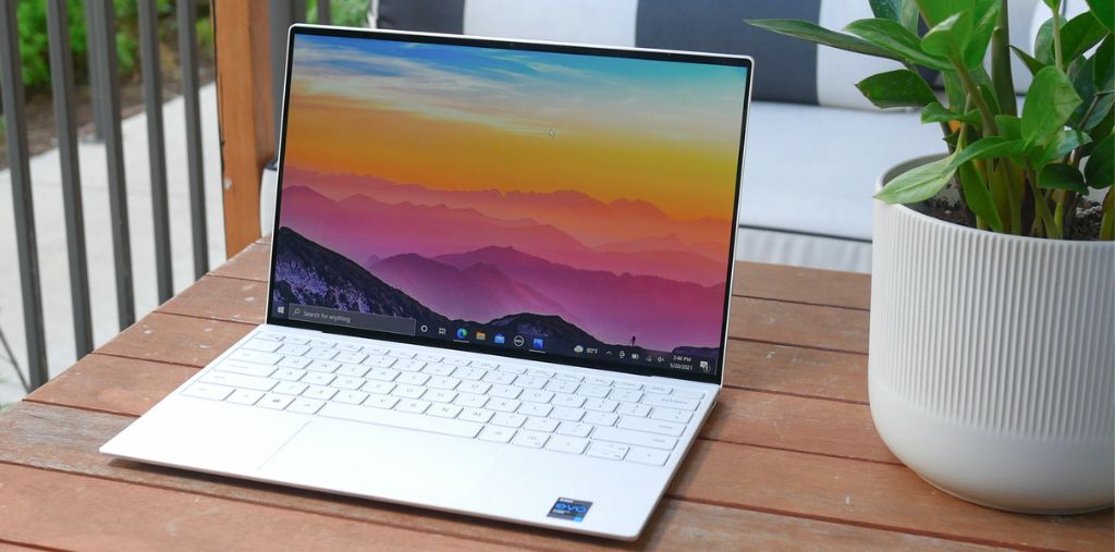 Dell XPS 13 Plus 9320 màn hình tràn viền
