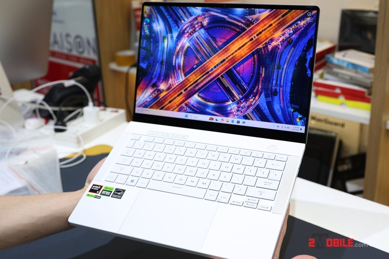 Review Asus ROG Zephyrus G14 2024