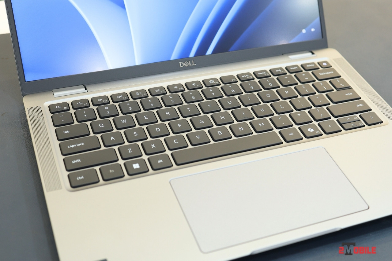 Bàn phím và touchpad