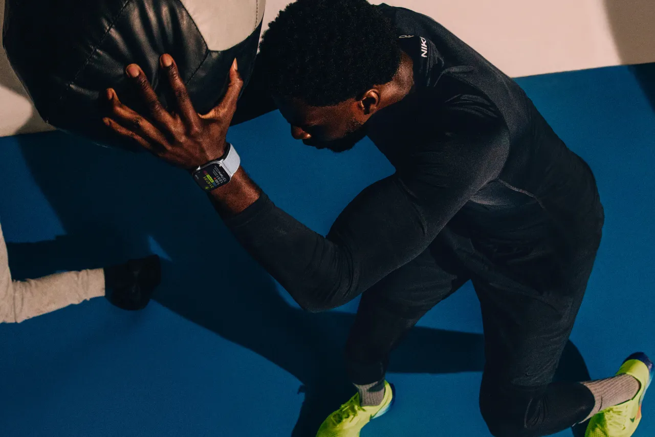 Apple Watch Series 10 - Hiệu năng và bộ nhớ