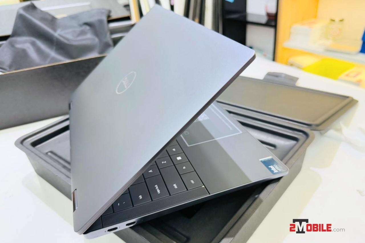 Cổng trái Dell Latitude 9450 2-in-1