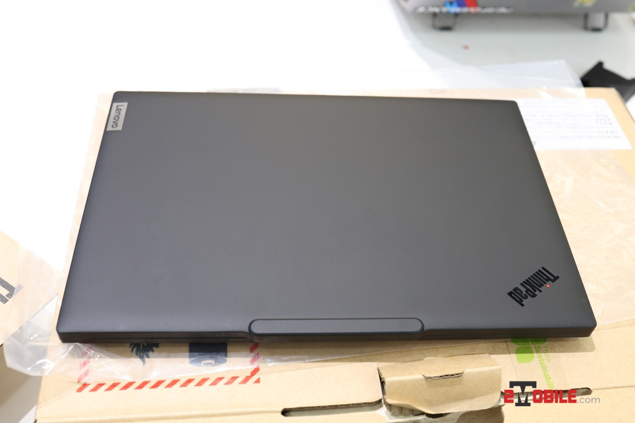 Thiết kế ThinkPad T14s Gen 5