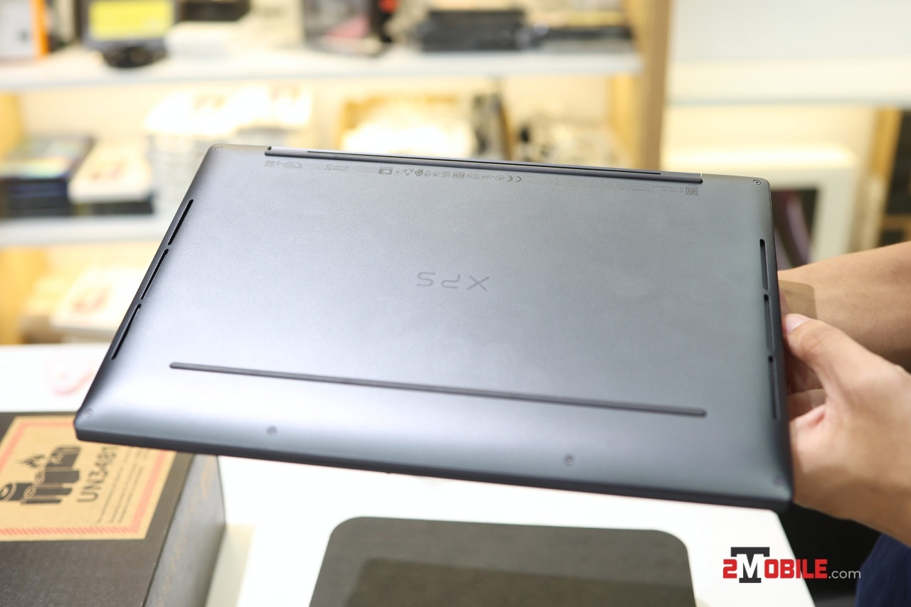 Thiết kế mặt đáy Dell XPS 13 9350