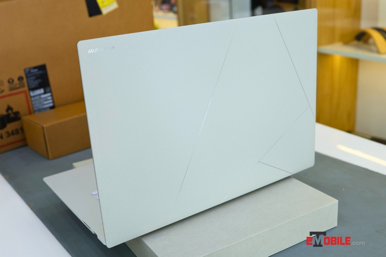 Thiết kế nắp lưng ASUS Zenbook S 16 2024