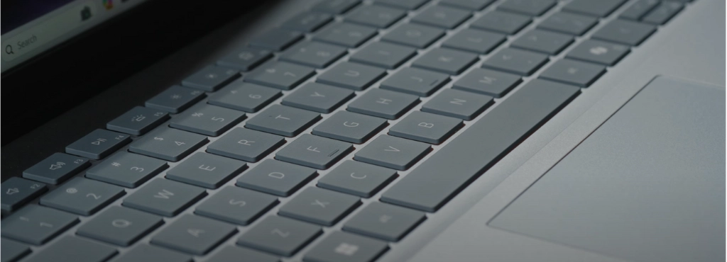 Review bàn phím Dell Inspiron 5440