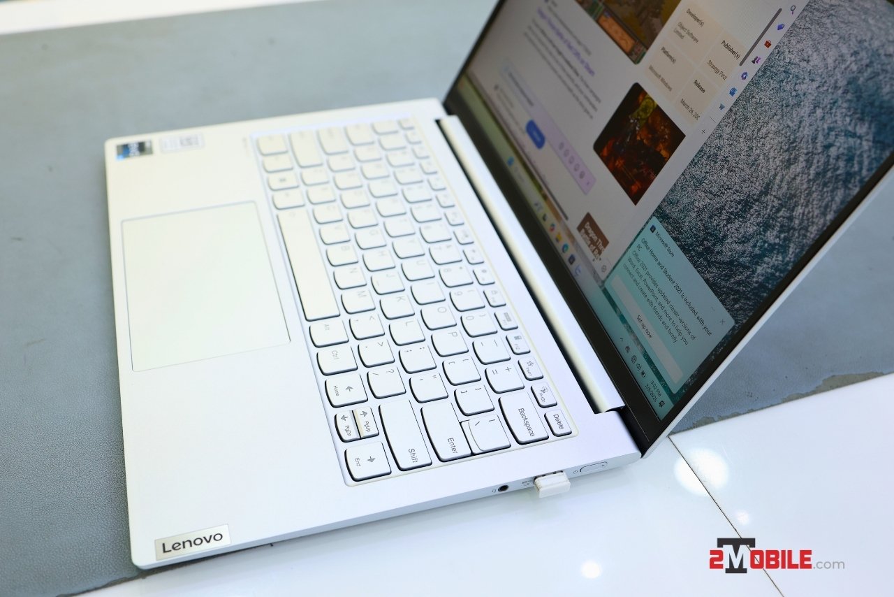 Cổng kết phải Lenovo Xiaoxin Pro 14IAH5R